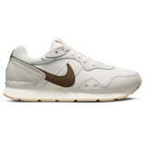 NIKE WMNS VENTURE RUNNER