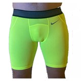 NIKE GFA M NP HPRCL SHORT 6IN PR